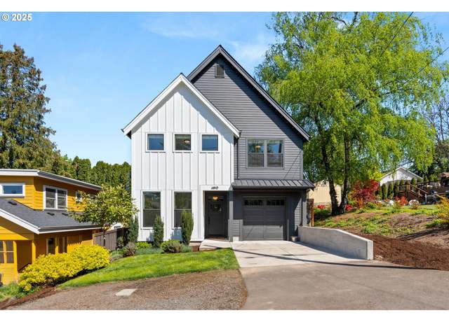Property at 6810 SW 54th Ave, Portland, OR 97219, 5 beds, 3 baths