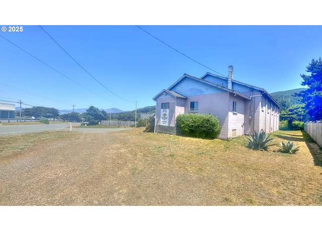 Property at 33043 Nesika Rd, Gold Beach, OR 97444, 2 baths