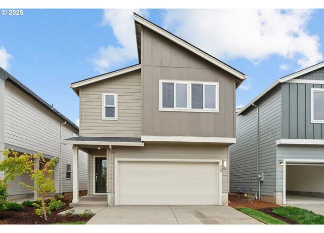 Property at 2431 Sawtelle Dr, Woodburn, OR 97071, 4 beds, 2.5 baths