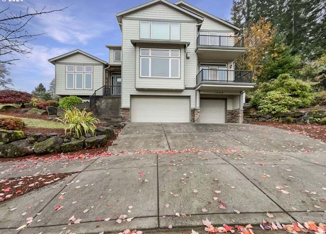 Property at 11574 SE Ross Rd, Happy Valley, OR 97086, 4 beds, 3.5 baths