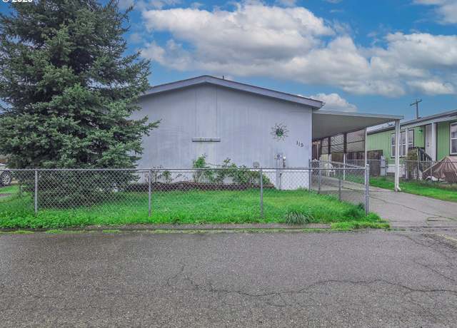 Property at 550 S State St #115, Sutherlin, OR 97479, 3 beds, 2 baths