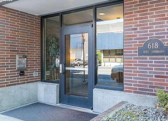 Property at 618 NW 12th Ave #311, Portland, OR 97209, 1 bed, 1 bath