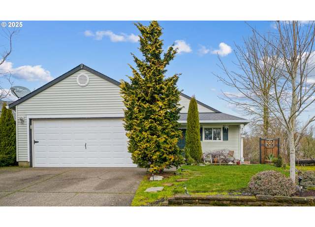Property at 2351 SW Hannah Cir, Mcminnville, OR 97128, 3 beds, 2 baths