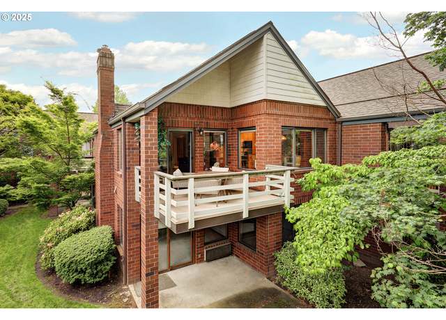 Property at 15025 NE Sacramento St #56, Portland, OR 97230, 2 beds, 2 baths