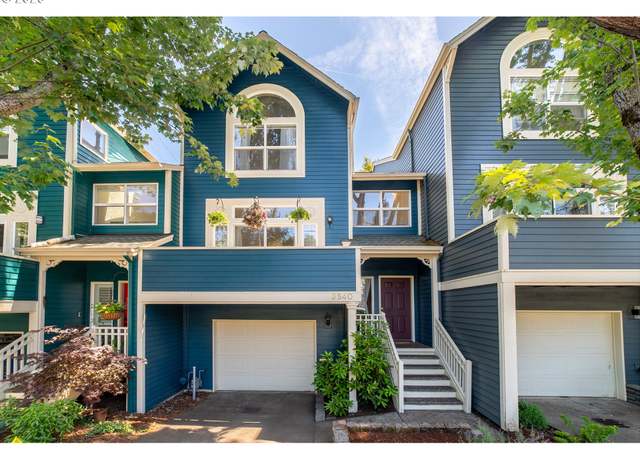 Property at 3540 S Corbett Ave, Portland, OR 97239, 3 beds, 2.5 baths