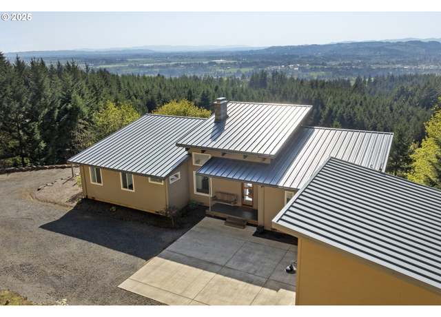 Property at 32435 NE Corral Creek Rd, Newberg, OR 97132, 3 beds, 2 baths