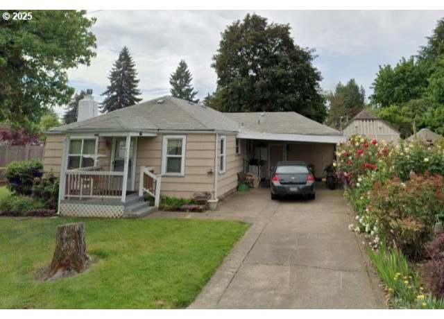 Property at 180 Federal Ln, Eugene, OR 97404, 2 beds, 2 baths