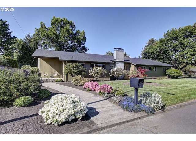Property at 5304 Arizona Dr, Vancouver, WA 98661, 6 beds, 3.5 baths