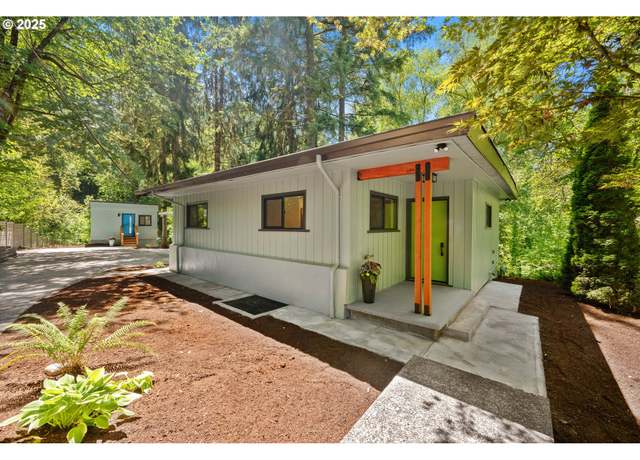 Property at 5160 SW Custer St, Portland, OR 97219, 3 beds, 2 baths