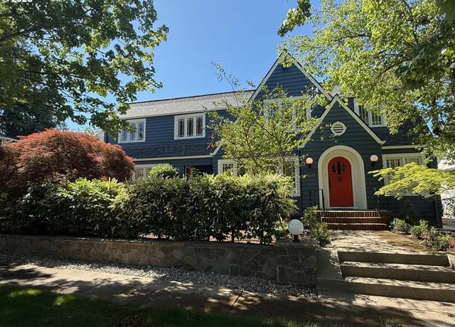 Property at 460 Bush St SE, Salem, OR 97302, 6 beds, 4.5 baths
