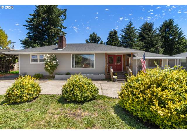 Property at 2408 N College St, Newberg, OR 97132, 3 beds, 1 bath