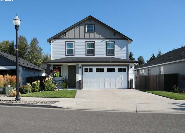 Property at 10310 NE 104th St, Vancouver, WA 98662, 3 beds, 2.5 baths