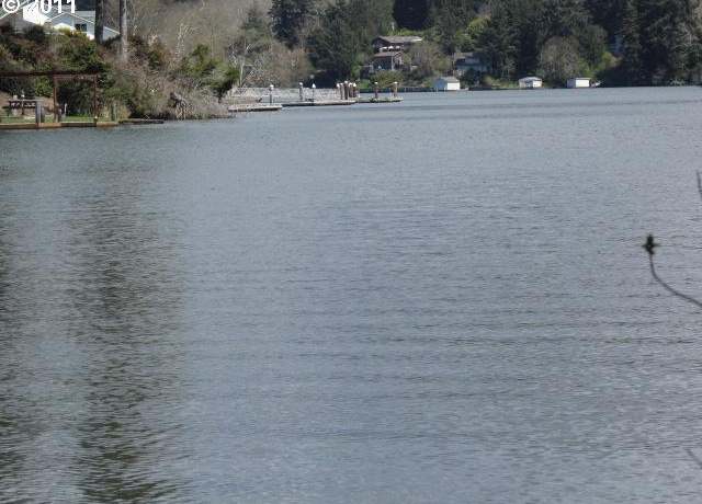 Property at 2100 NE Lake Dr, Lincoln City, OR 97367