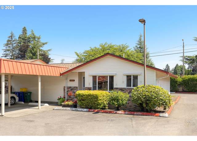 Property at 14989 SE Grant Ct, Portland, OR 97233, 2 beds, 2 baths