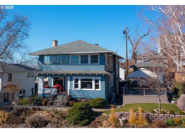 Property at 415 N Main St, Pendleton, OR 97801, 4 beds, 3 baths