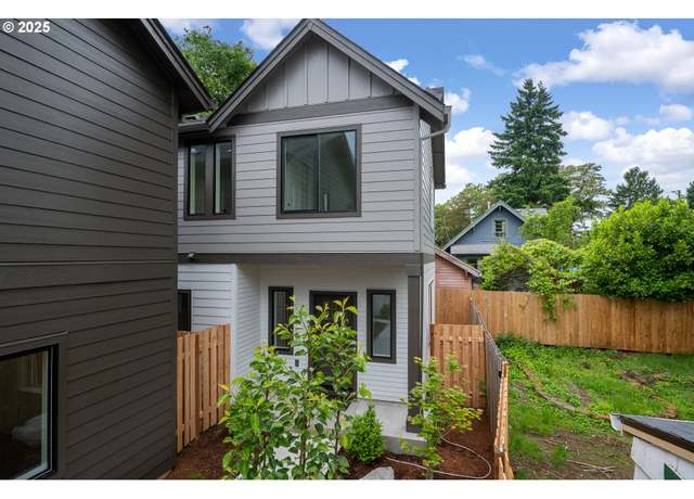 Property at 5831 NE 16th Ave, Portland, OR 97211, 4 beds, 2.5 baths
