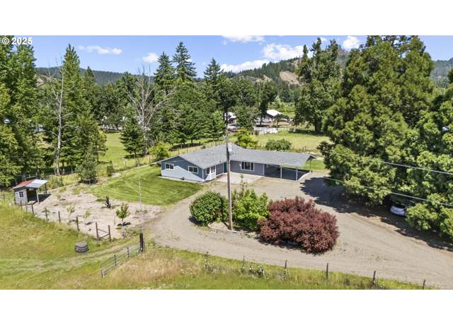 Property at 85197 Marriott Ln, Pleasant Hill, OR 97455, 3 beds, 2 baths