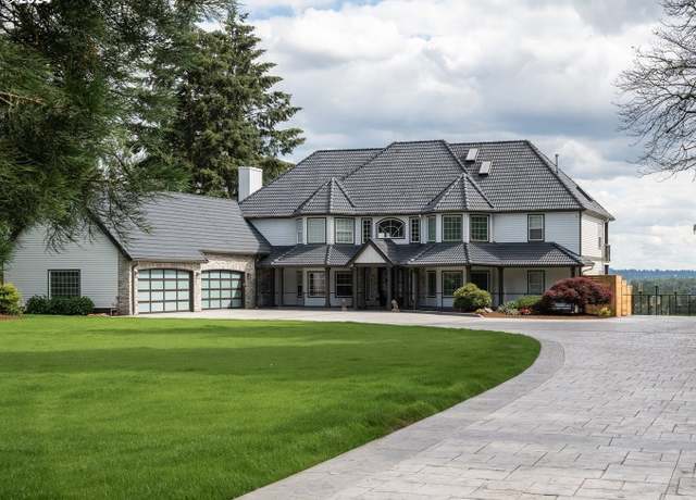 Property at 12815 SE Rivercrest Dr, Vancouver, WA 98683, 5 beds, 6.5 baths
