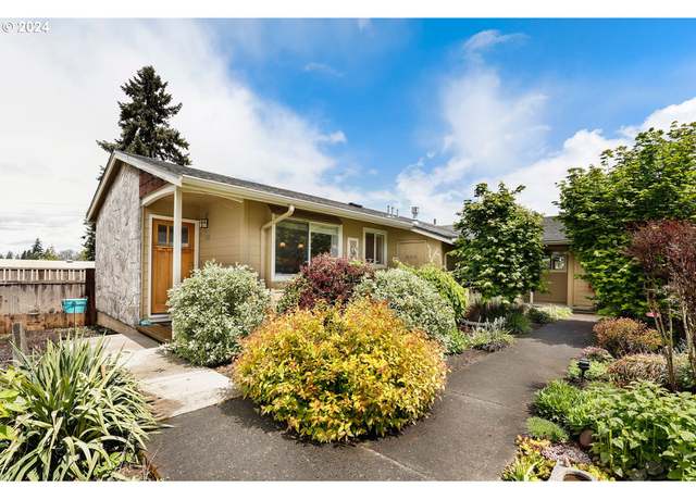 Photo of 100 SE 73rd Ave, Portland, OR 97215