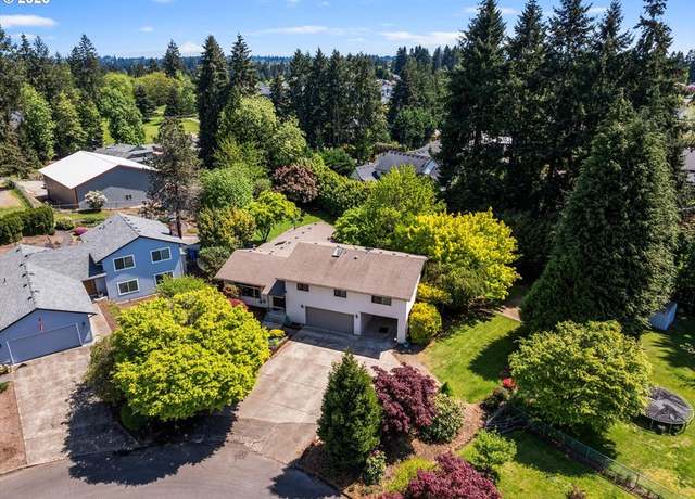 Property at 1803 NW 117th St, Vancouver, WA 98685, 4 beds, 2.5 baths