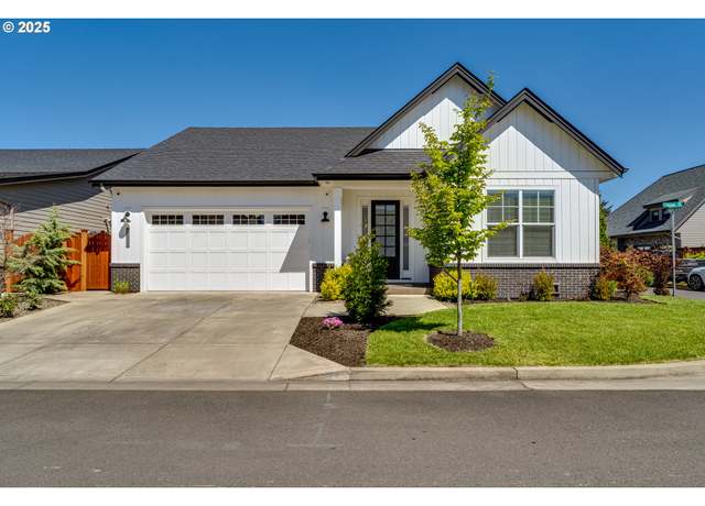 Property at 2123 Clemson Way, Eugene, OR 97408, 4 beds, 3 baths