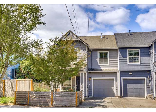 Property at 2737 SE 26th Ave, Portland, OR 97202, 4 beds, 2.5 baths