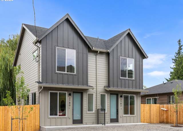 Property at 3780 SE 49th Ave, Portland, OR 97206, 2 beds, 2.5 baths