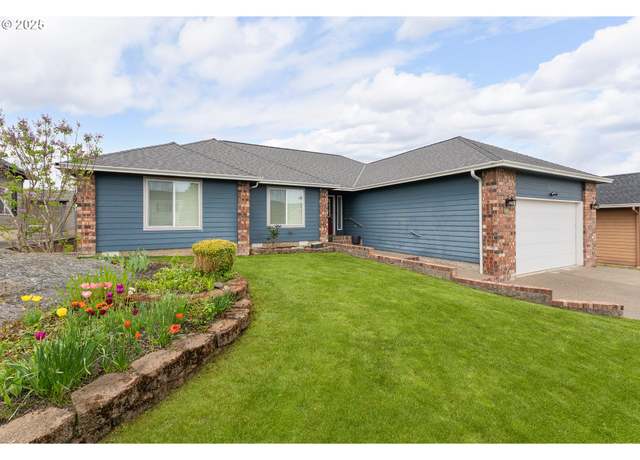 Property at 292 Jamie Loop, Roseburg, OR 97471, 3 beds, 2 baths