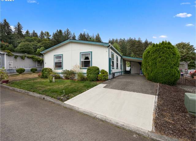 Property at 3930 SE 162nd Ave #4, Portland, OR 97236, 3 beds, 2 baths