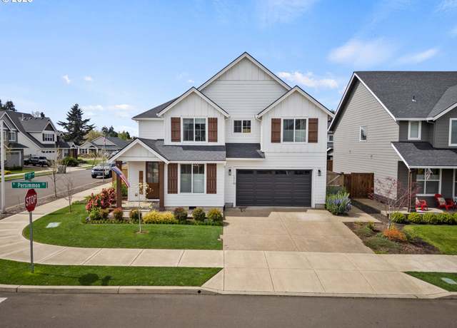 Property at 1519 N Persimmon St, Canby, OR 97013, 4 beds, 2.5 baths