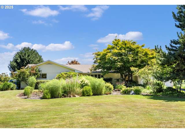 Property at 19117 NE 29th Ave, Ridgefield, WA 98642, 5 beds, 5 baths
