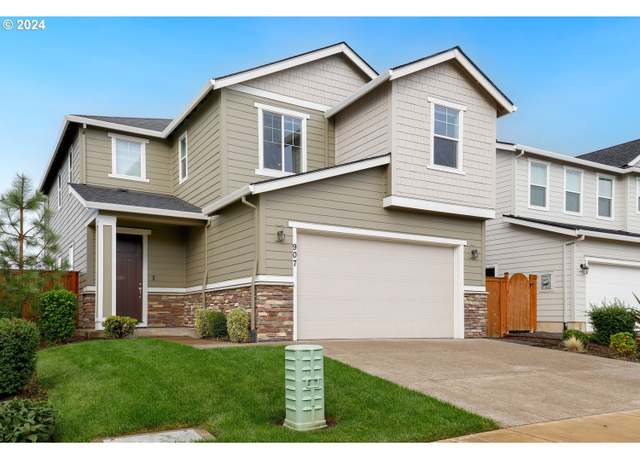 Property at 907 S 24th Ave, Cornelius, OR 97113, 3 beds, 2.5 baths
