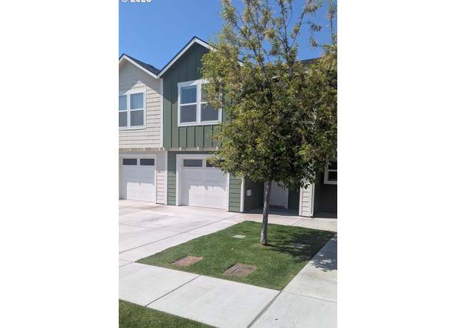 Property at 1745 NE 8th St, Hermiston, OR 97838, 3 beds, 2.5 baths