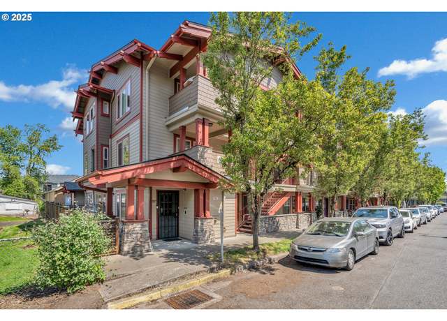 Property at 9817 NE Irving St #207, Portland, OR 97220, 2 beds, 1 bath