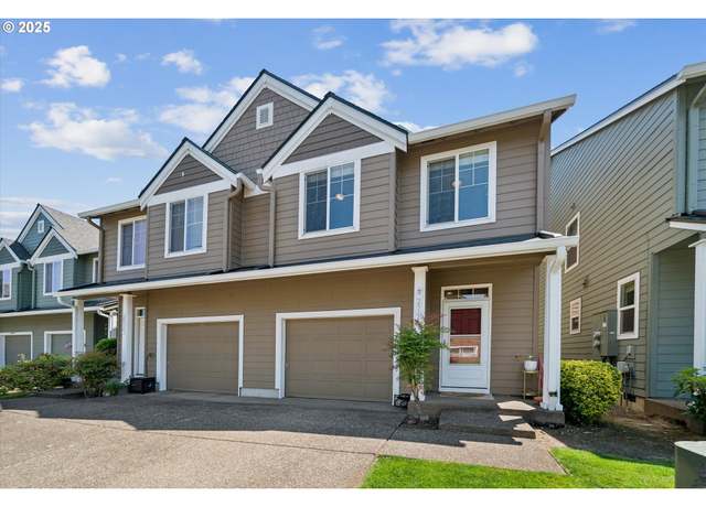 Property at 2514 SE Linden Pl, Milwaukie, OR 97222, 3 beds, 2.5 baths