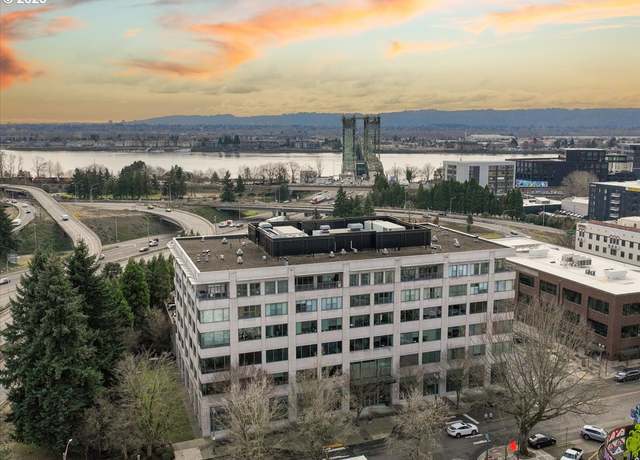 Property at 500 Broadway St #502, Vancouver, WA 98660, 2 beds, 2 baths