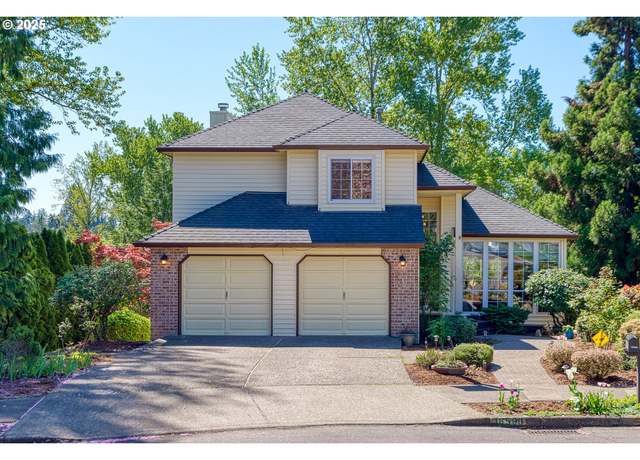 Property at 16590 SW 93rd Ave, Portland, OR 97224, 4 beds, 2.5 baths