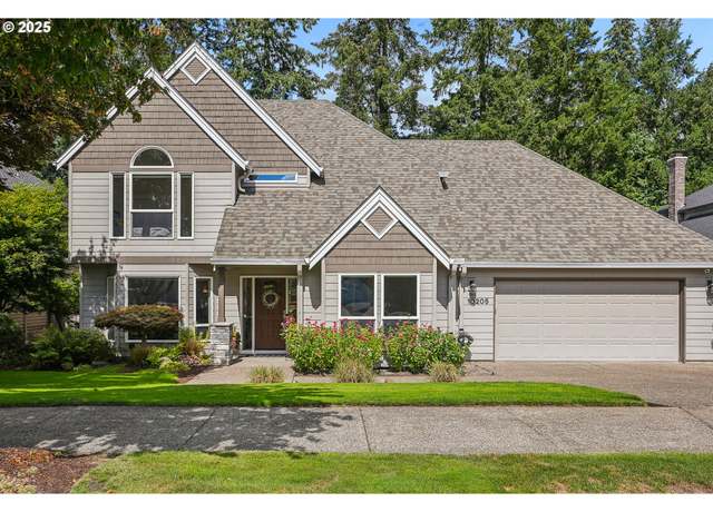 Property at 10205 SW Sedlak Ct, Tualatin, OR 97062, 3 beds, 2.5 baths