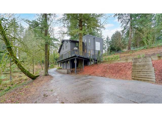 Property at 5247 SW Garden Home Rd, Portland, OR 97219, 3 beds, 3.5 baths