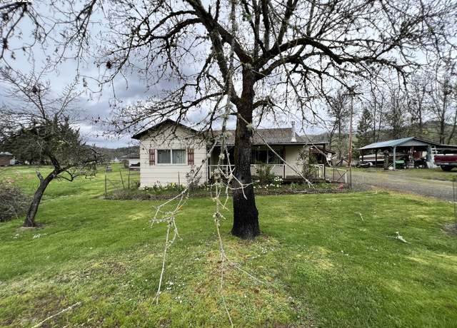 Property at 524 Buckhorn Rd, Roseburg, OR 97470, 3 beds, 2 baths