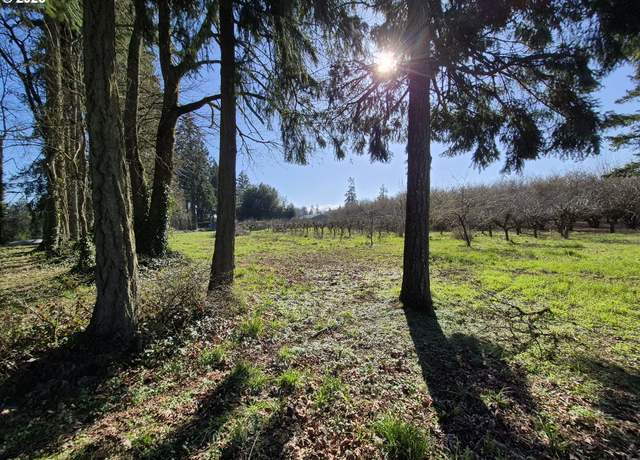 Property at E Beacon Dr, Eugene, OR 97404
