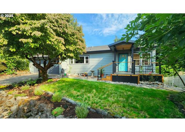 Property at 631 SW Evans St, Portland, OR 97219, 4 beds, 2.5 baths