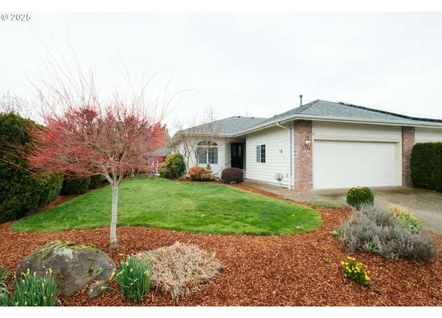 Property at 3196 La Costa Loop S, Salem, OR 97302, 3 beds, 2 baths