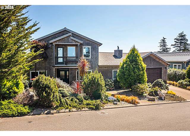 Property at 650 Boot Hill Rd, Port Orford, OR 97465, 3 beds, 2 baths