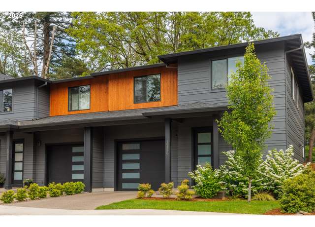 Property at 19386 Juniper Ct, Oregon City, OR 97045, 3 beds, 2.5 baths