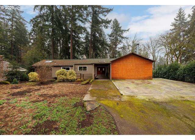 Property at 245 Chandler Pl, Lake Oswego, OR 97034, 4 beds, 3 baths