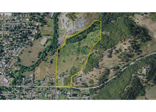 Property at 1171 NE Division St, Myrtle Creek, OR 97457