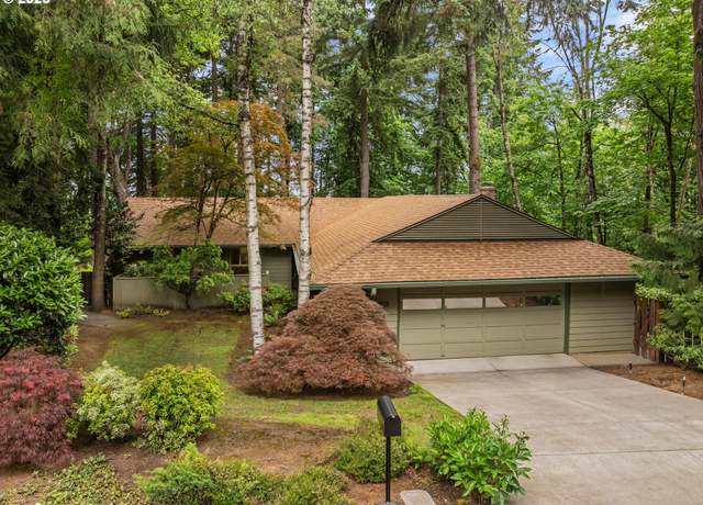 Property at 1131 Larch St, Lake Oswego, OR 97034, 4 beds, 3 baths