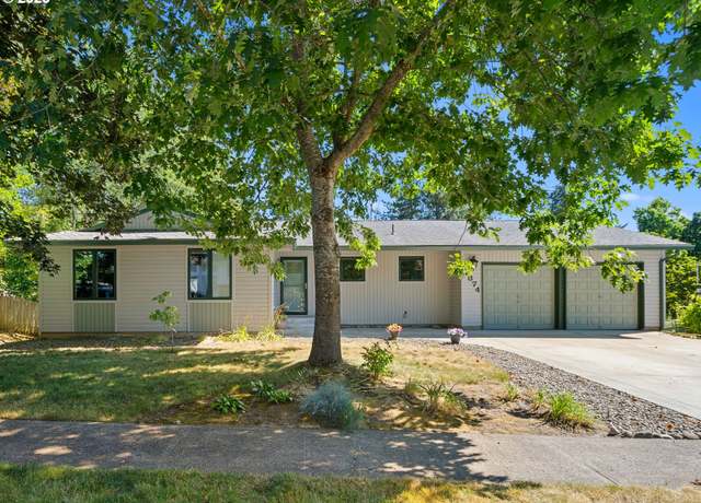 Property at 1874 SW 13th Ct, Gresham, OR 97080, 5 beds, 3 baths