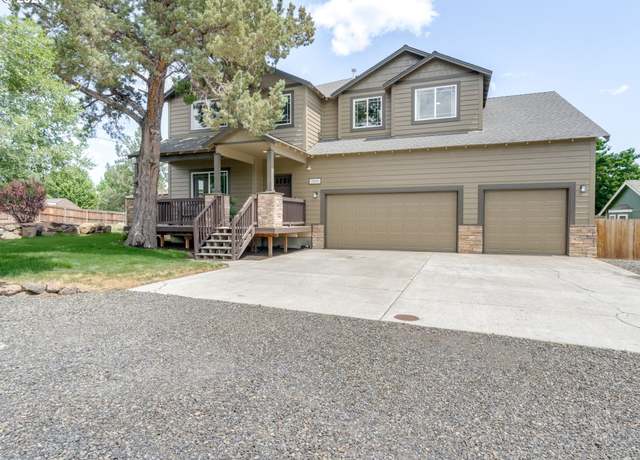 Property at 1926 SW 25th St, Redmond, OR 97756, 5 beds, 3.5 baths